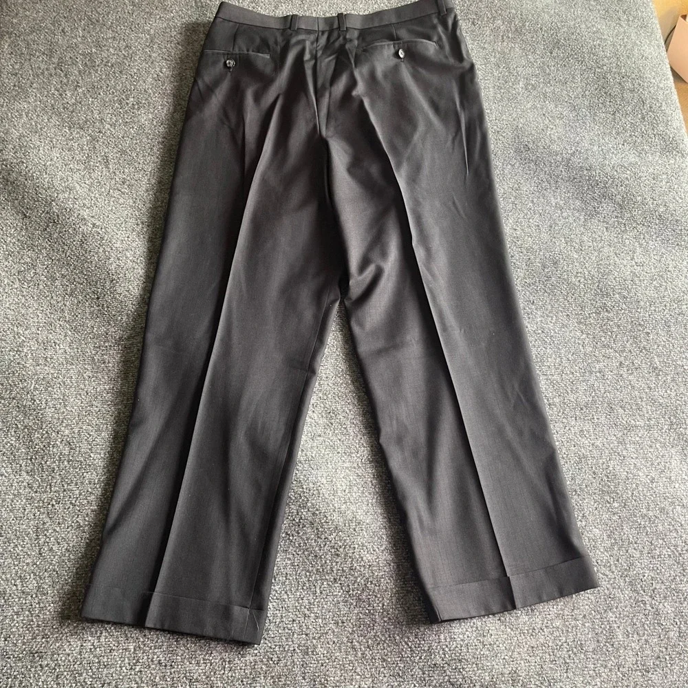 Perry Ellis Mens 36x30 Classic Fit Pleated Cuffed Dress Pants Charcoal Gray